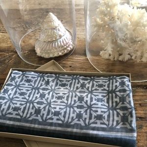 New in Box Heritage Scarf by India Hicks